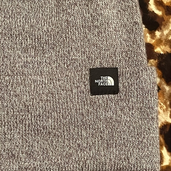 Brand New The North Face Dockworker Recycled Beanie Gray Knit Hat Embroidered - Picture 7 of 15